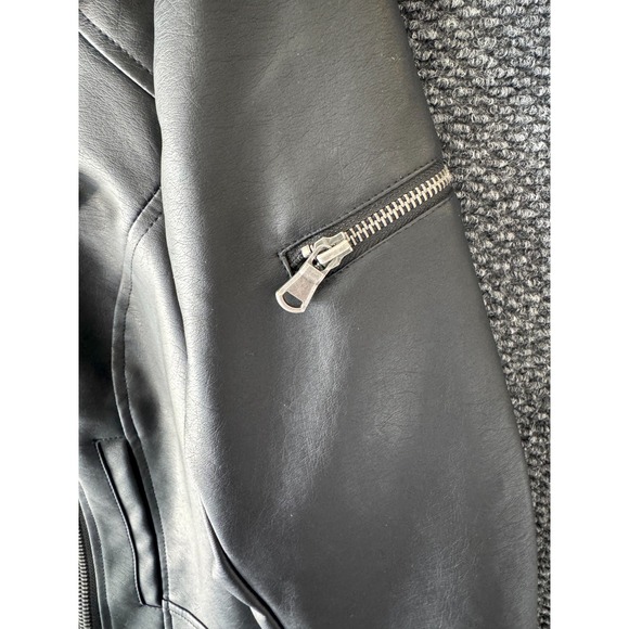Riverdale Womens Black South Side Serpents Faux Leather Biker Jacket Size Small - Picture 8 of 13